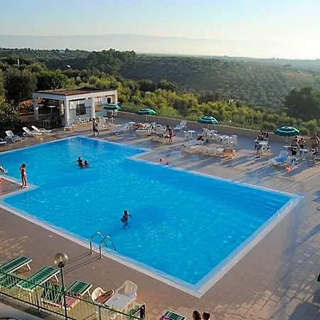 Hotel Villaggio 2 Pini Rodi Garganico