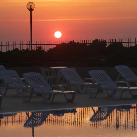 2 Pini Hotel