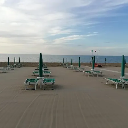 Hotel 2 Pini Rodi Garganico